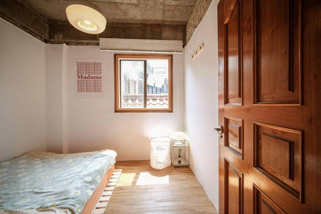 Comfy Leafy In Yeonnam Appartement *